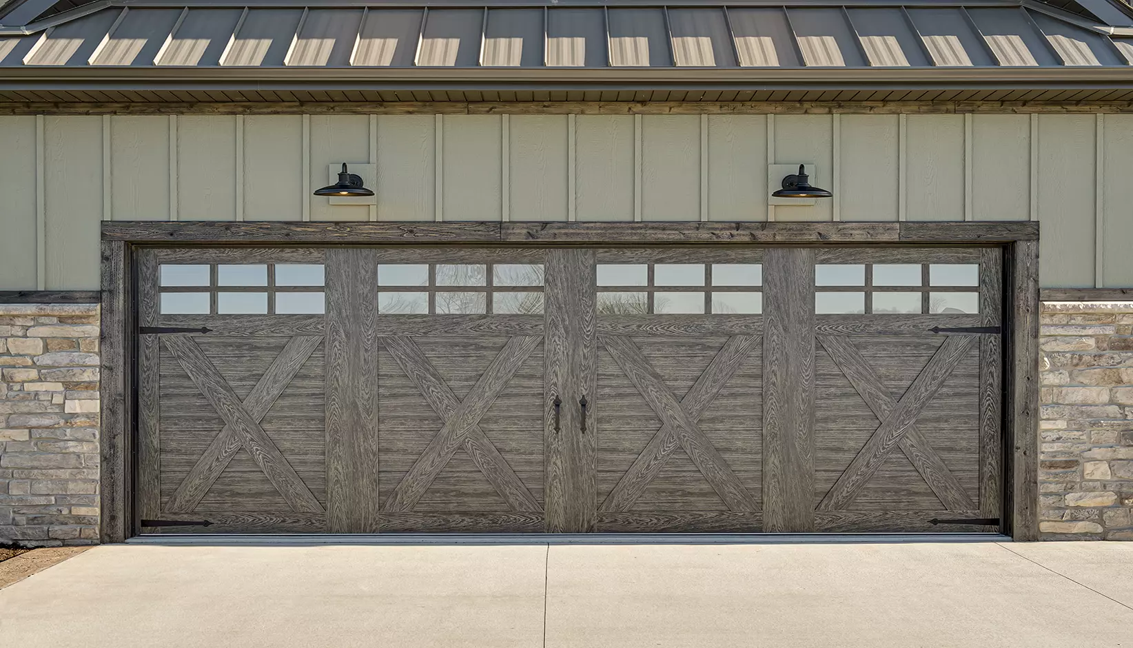 Canyon Ridge Carriage House (4-Layer) installed example 3