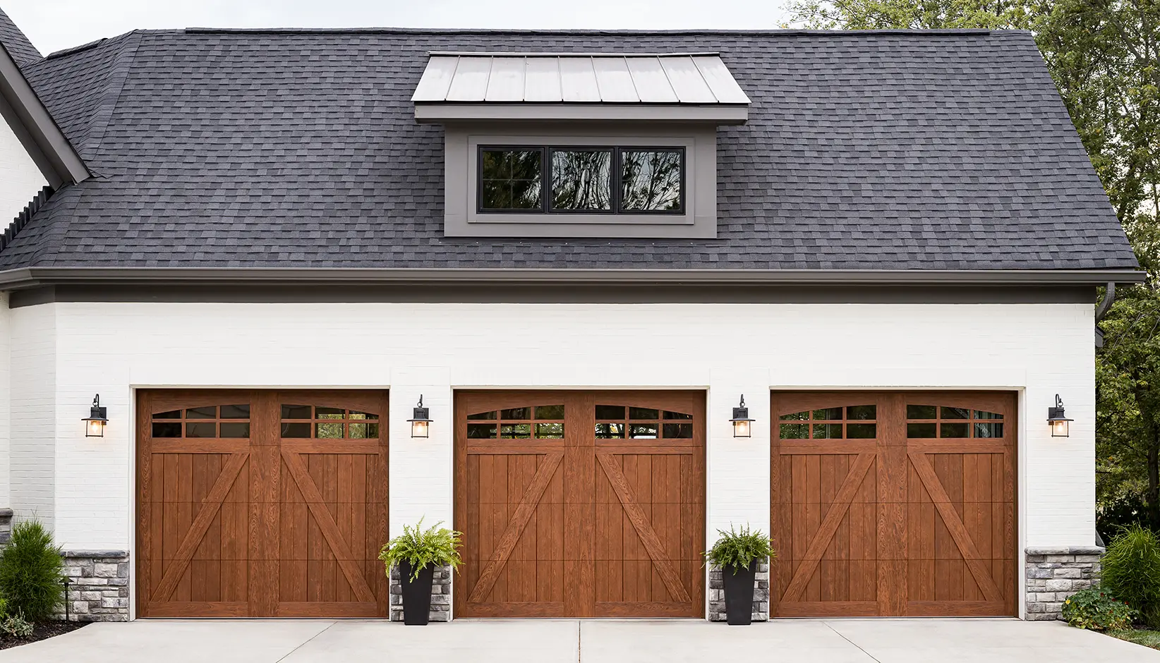 Canyon Ridge Carriage House (5-Layer) installed example 3