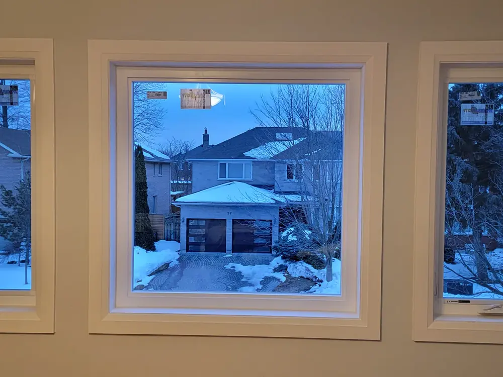 Living-room picture window