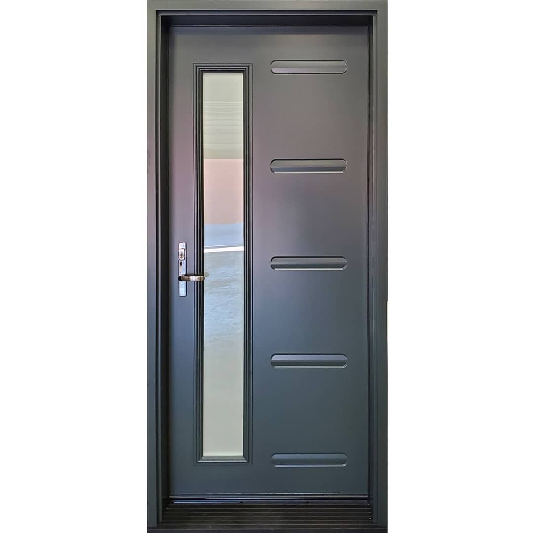Linea steel door with narrow sandblasted glass