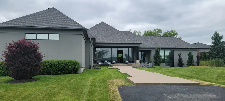 Completed Better View modern aluminum and large-opening project